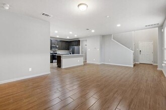 236 El Dorado Rd in Jarrell, TX - Building Photo - Building Photo