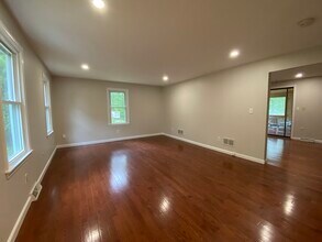 336 Cedar St in Ashland, MA - Building Photo - Building Photo