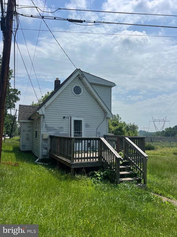 property at 6860 Montgomery Rd