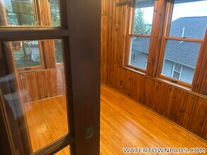 93 Hillside Rd in Watertown, MA - Building Photo - Building Photo