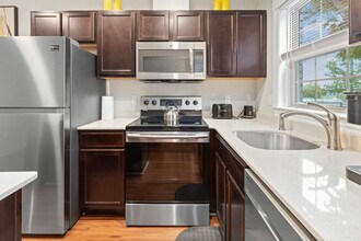 701 E Kirby St in Detroit, MI - Building Photo - Building Photo