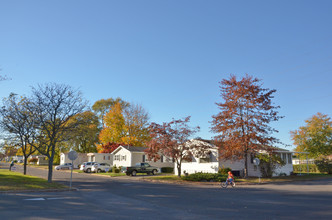 Pennwood Crossing Mobile Home Park in Morrisville, PA - Building Photo - Building Photo