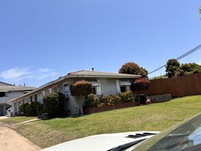 347 5th Ave in Chula Vista, CA - Foto de edificio - Building Photo