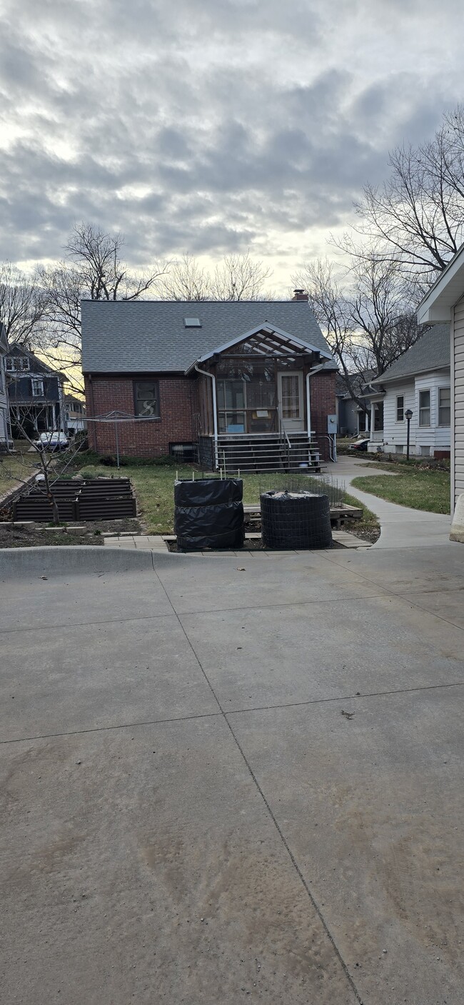 property at 218 S 29th St
