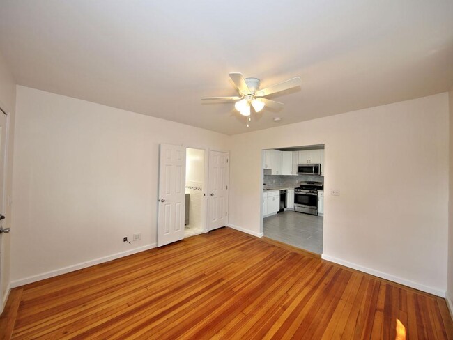 223 S Ridge St in Rye Brook, NY - Building Photo - Building Photo
