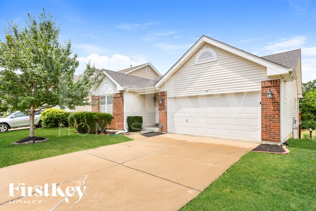 121 Brookfield Blvd in Wentzville, MO - Building Photo - Building Photo