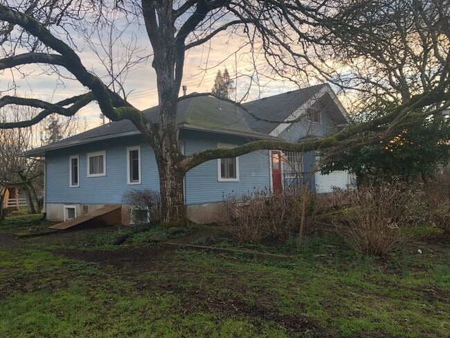 2959 River Rd in Eugene, OR - Building Photo - Building Photo