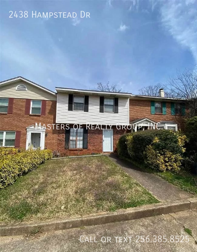 property at 2438 Hampstead Dr