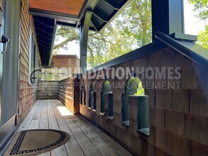 10 Canyon Rd in Ross, CA - Building Photo - Building Photo