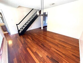 2021 Clubview Dr in Carrollton, TX - Building Photo - Building Photo