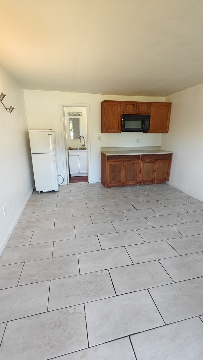 6259 Paradise Valley Rd in Cresco, PA - Building Photo - Building Photo
