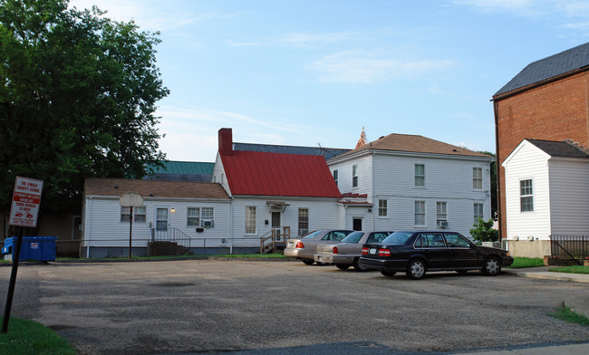 1117 Caroline St in Fredericksburg, VA - Building Photo - Building Photo