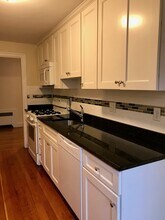 14 Mt Ida St in Newton, MA - Building Photo - Building Photo