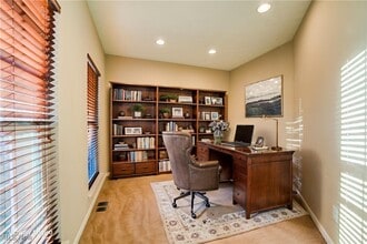 2576 Covington Pl in Avon, OH - Building Photo - Building Photo