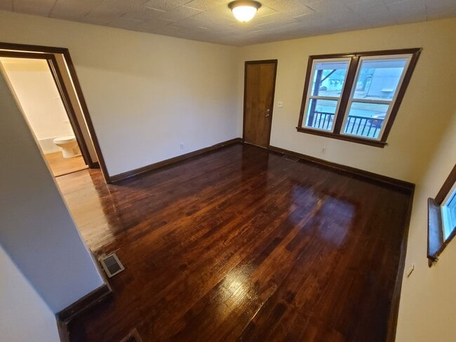 889 Idlewilde Ave in Newark, OH - Building Photo - Building Photo