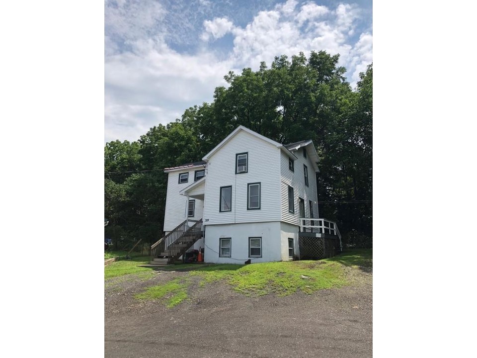 319 Hillview Pl in Ithaca, NY - Building Photo