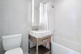 389 E 89th St in New York, NY - Building Photo - Building Photo