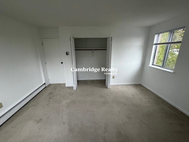37 Belmont St, Unit T in Somerville, MA - Building Photo - Building Photo