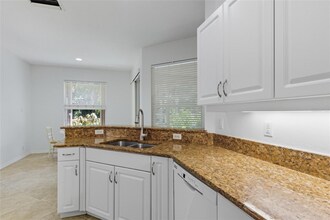 2292 Harrier Way in Nokomis, FL - Building Photo - Building Photo