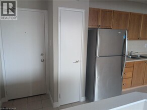 468 Ottawa St N in Hamilton, ON - Building Photo - Building Photo