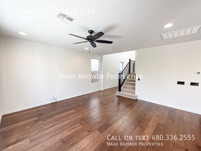 2914 E Sands Dr in Phoenix, AZ - Building Photo - Building Photo