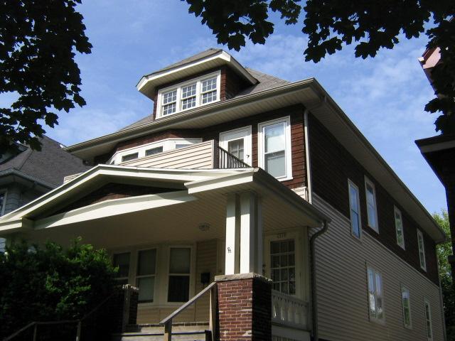 2959 N Frederick Ave in Milwaukee, WI - Building Photo