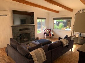 61383 Merriewood Ct in Bend, OR - Building Photo - Building Photo