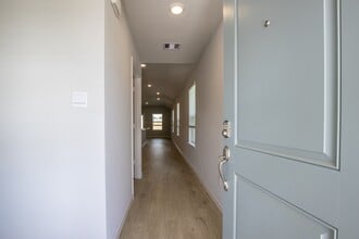 876 Kickapoo Ln in College Station, TX - Building Photo - Building Photo