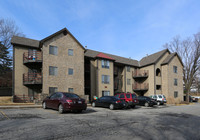 Briarstone in Lawrence, KS - Foto de edificio - Building Photo