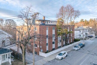 2 Larose Pl in Boston, MA - Building Photo - Primary Photo