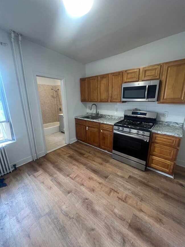 property at 818 27th St