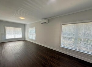 7 Broadstone Ln in Black Mountain, NC - Building Photo - Building Photo