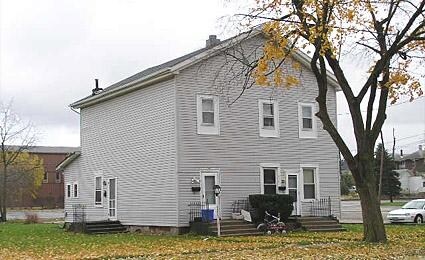 214-218 N Cherry St in Van Wert, OH - Foto de edificio