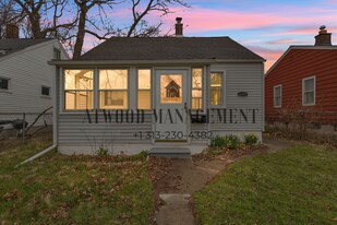 This beautifully updated 3-bedroom, 1-bath single-family home is ready for move-in! in Detroit, MI - Building Photo
