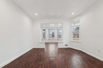 1478 Helen St in Detroit, MI - Building Photo - Building Photo