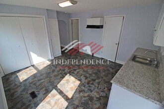 78 Notre Dame Ave in Dayton, OH - Building Photo - Building Photo