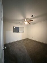 7952 Leonora St in Houston, TX - Building Photo - Building Photo