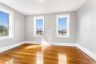 758 Jersey Ave in Elizabeth, NJ - Building Photo - Building Photo