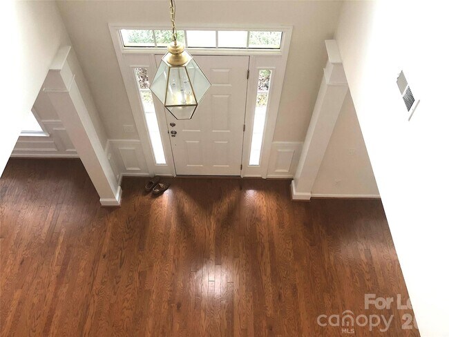 9525 Oswald Ln in Charlotte, NC - Building Photo - Building Photo