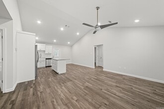 18 Bobby Eugene Dr in Ward, AR - Building Photo - Building Photo