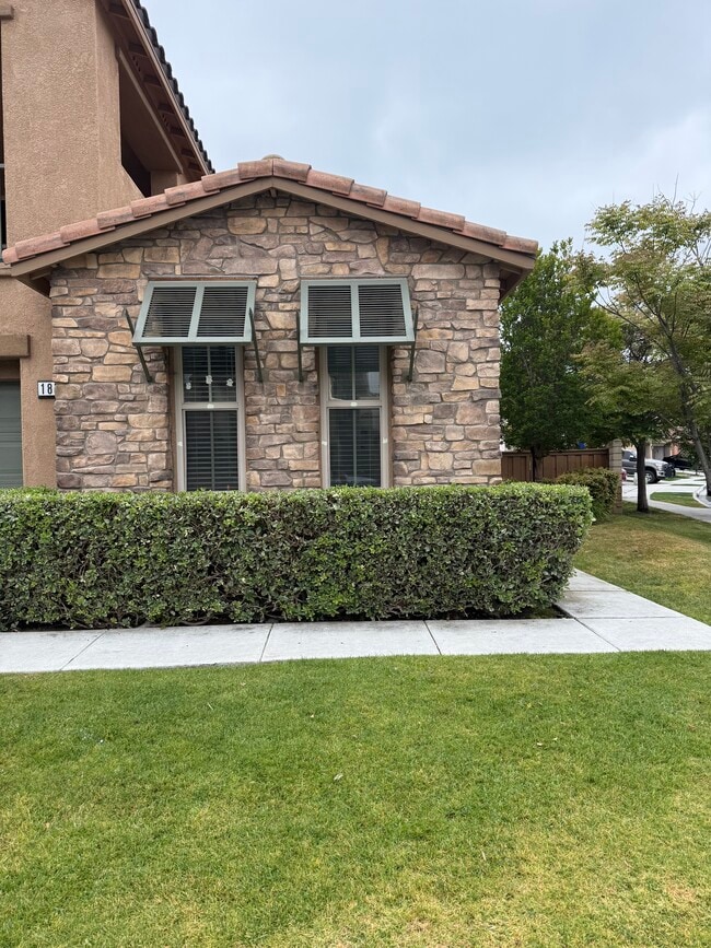 1852 Crystal Bluff Ct, Unit Studio