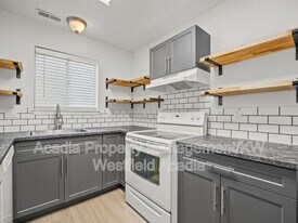 945 S Freedom Blvd in Provo, UT - Building Photo