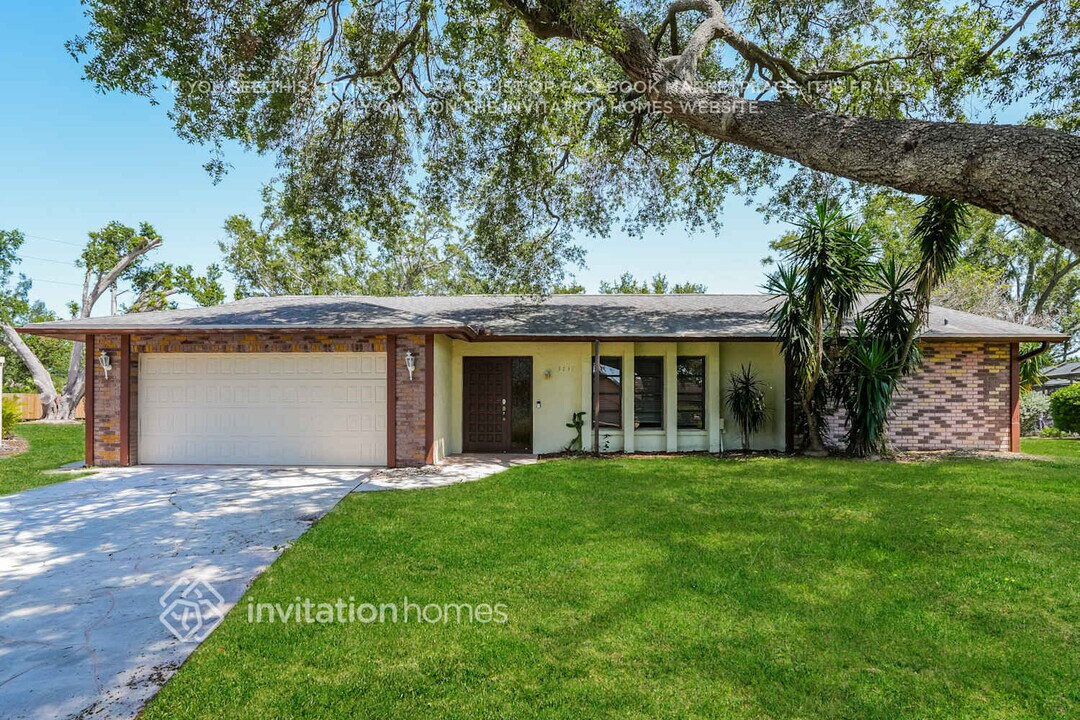 3731 Aster Dr in Sarasota, FL - Building Photo