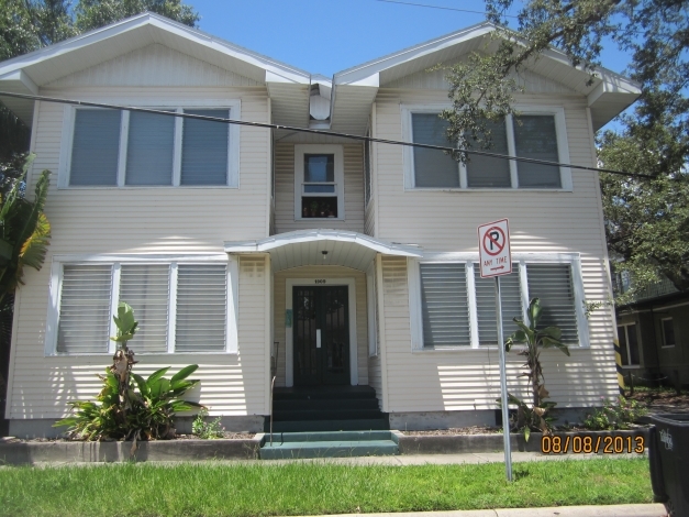 Hyde Park Apartment Building