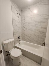 2828 Coconut Ave in Miami, FL - Building Photo - Building Photo