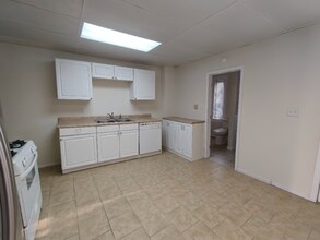 509 Hallstead St in Dickson City, PA - Foto de edificio - Building Photo