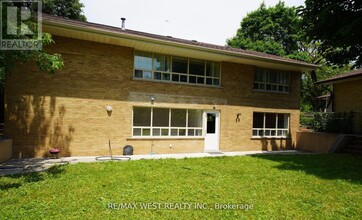 173 Yorkview Dr in Toronto, ON - Building Photo - Building Photo