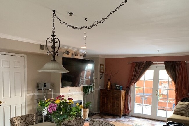 4315 W 145th St, Unit #03 in Lawndale, CA - Building Photo - Building Photo