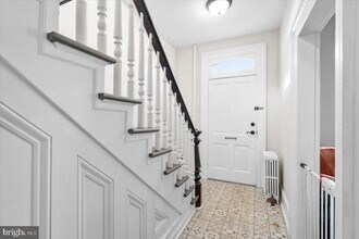 222 S Raleigh St in Martinsburg, WV - Building Photo - Building Photo