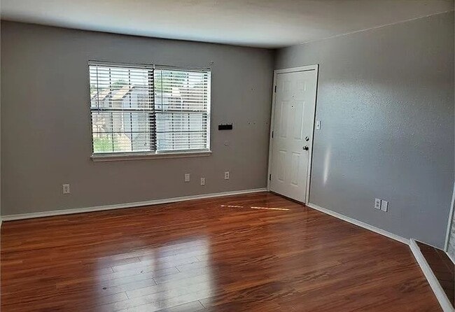 property at 401 12th Ave SE